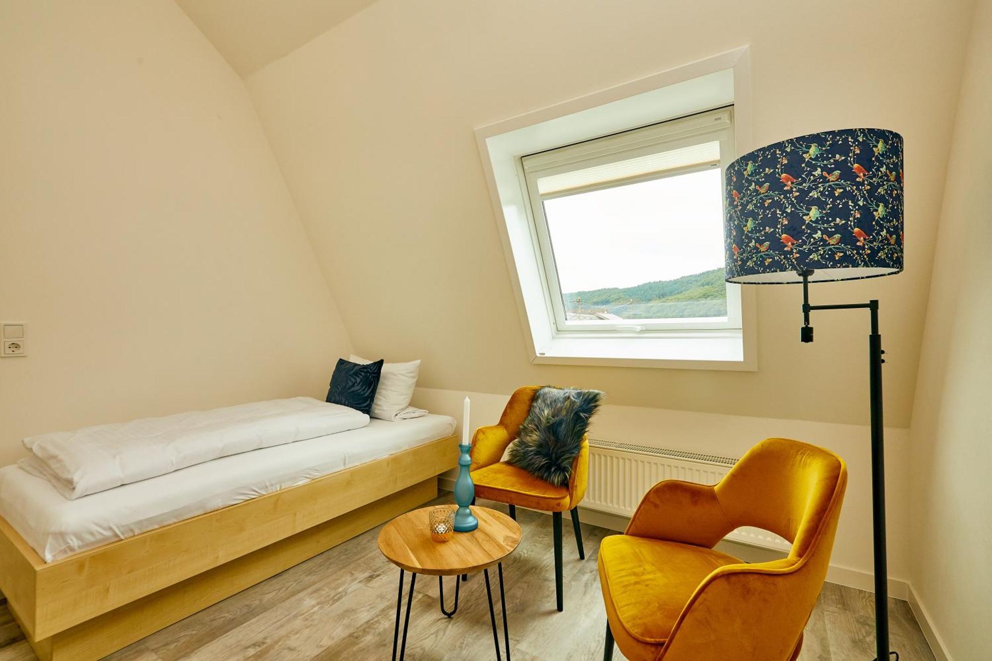 Rochter Landhotel ツェルティンゲン・ラハティグ エクステリア 写真